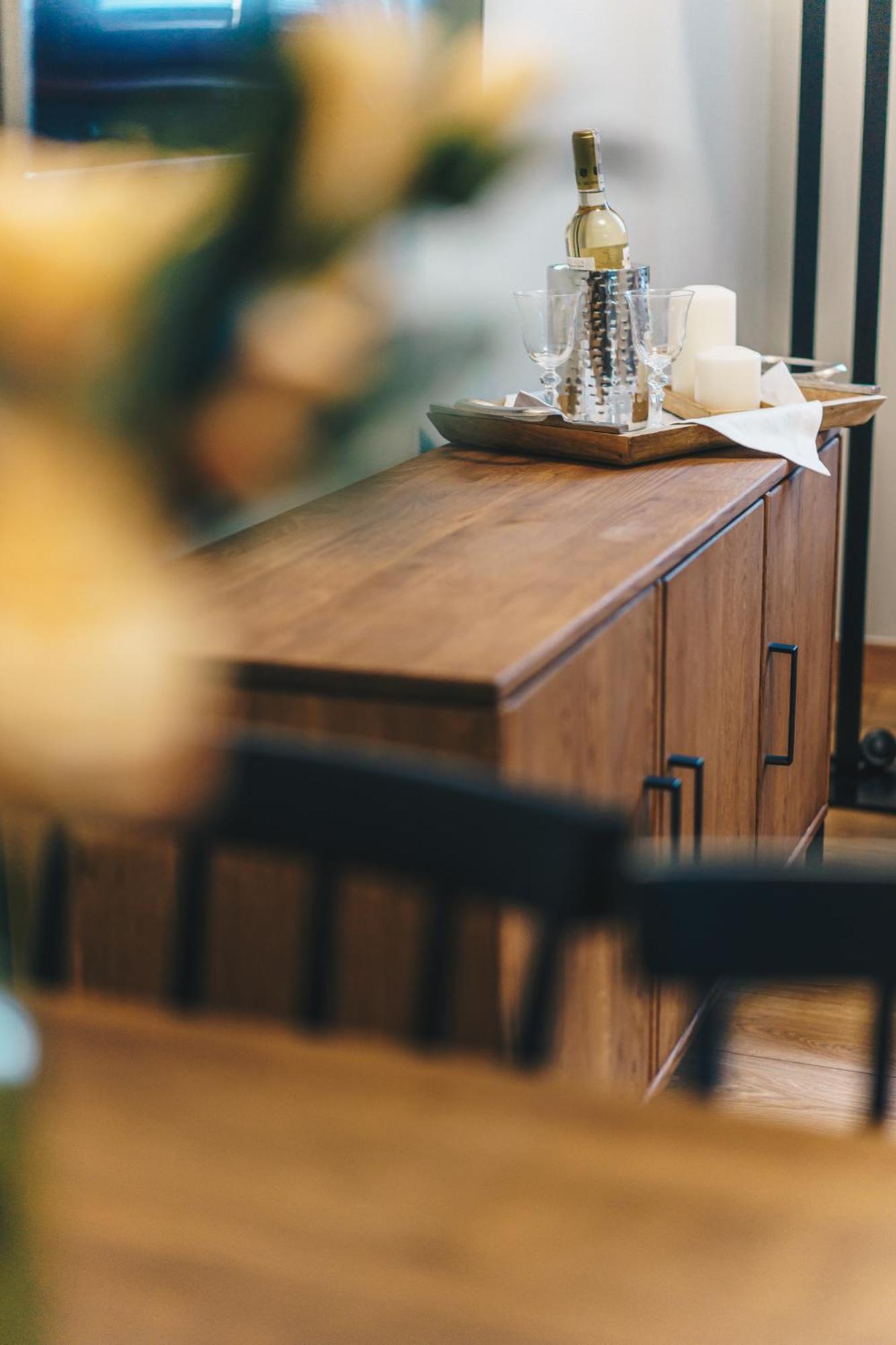 Old Town Ac Apartments Main Raiway Station 크라쿠프 외부 사진